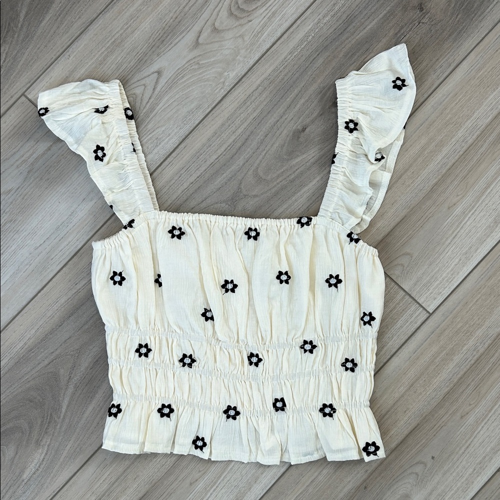 HEM & THREAD | Embroidered Flower Tank